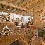 فندق غولدنر غريف 4*