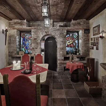 Goldener Greif Hotel