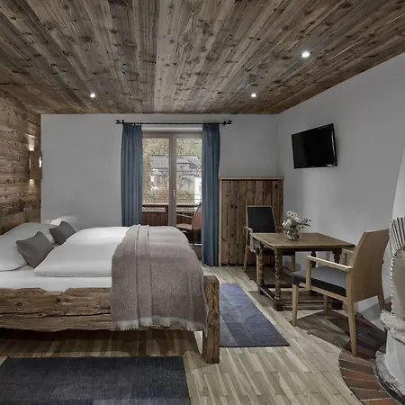 Goldener Greif Hotel