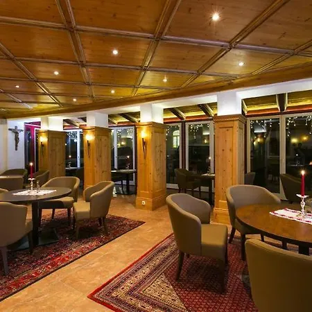 Goldener Greif Hotel