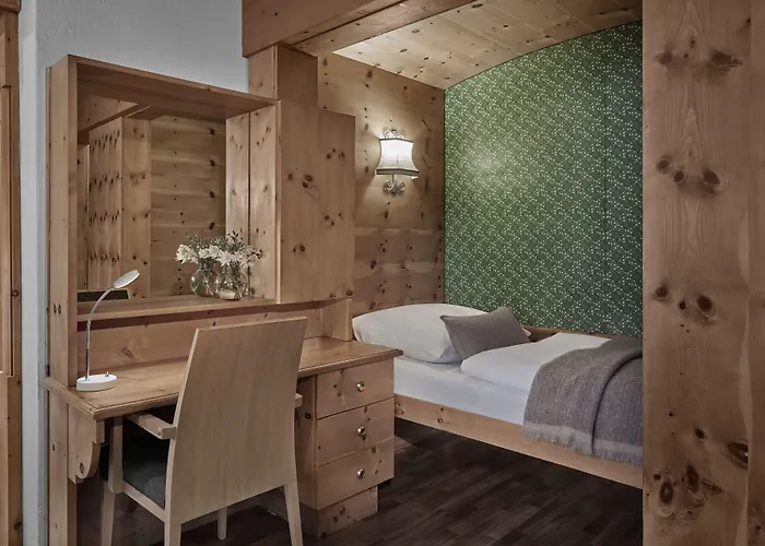 Goldener Greif Отель 4*