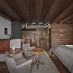 فندق غولدنر غريف
