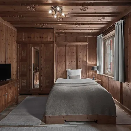 金谷瑞富酒店 4*