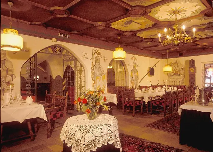 金谷瑞富酒店 4*